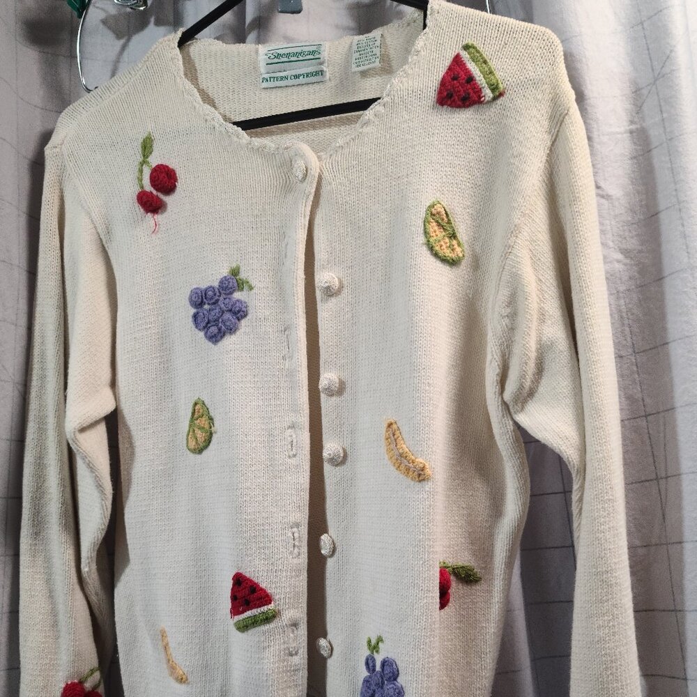 VINTAGE !!!Ladies Shenanigans Fruit Button Up Sweater, size M Off white